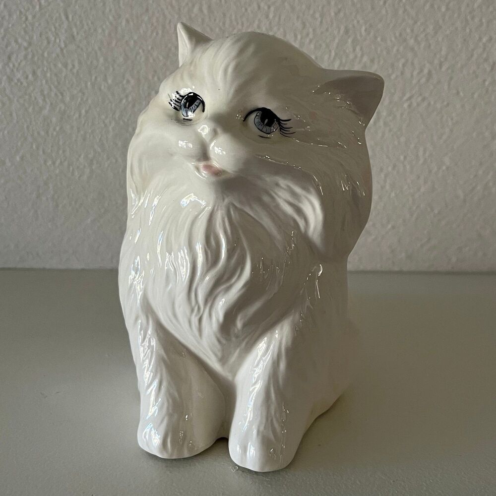 Vintage 80s Ceramic Blue Eyed White Persian Cat 6in